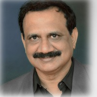  Dr. Vineet Saxena