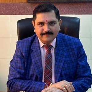  Dr. Gunjan Soni